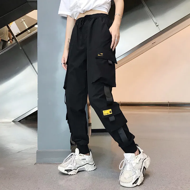 Erleben Sie den Sommer mit Stil – schwarze Cargohosen für Damen!-Cargo Hose -