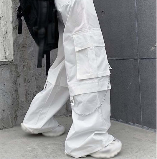 Cargo Hose Weiß Damen mit Ketten – Statement-Piece für deinen Streetstyle