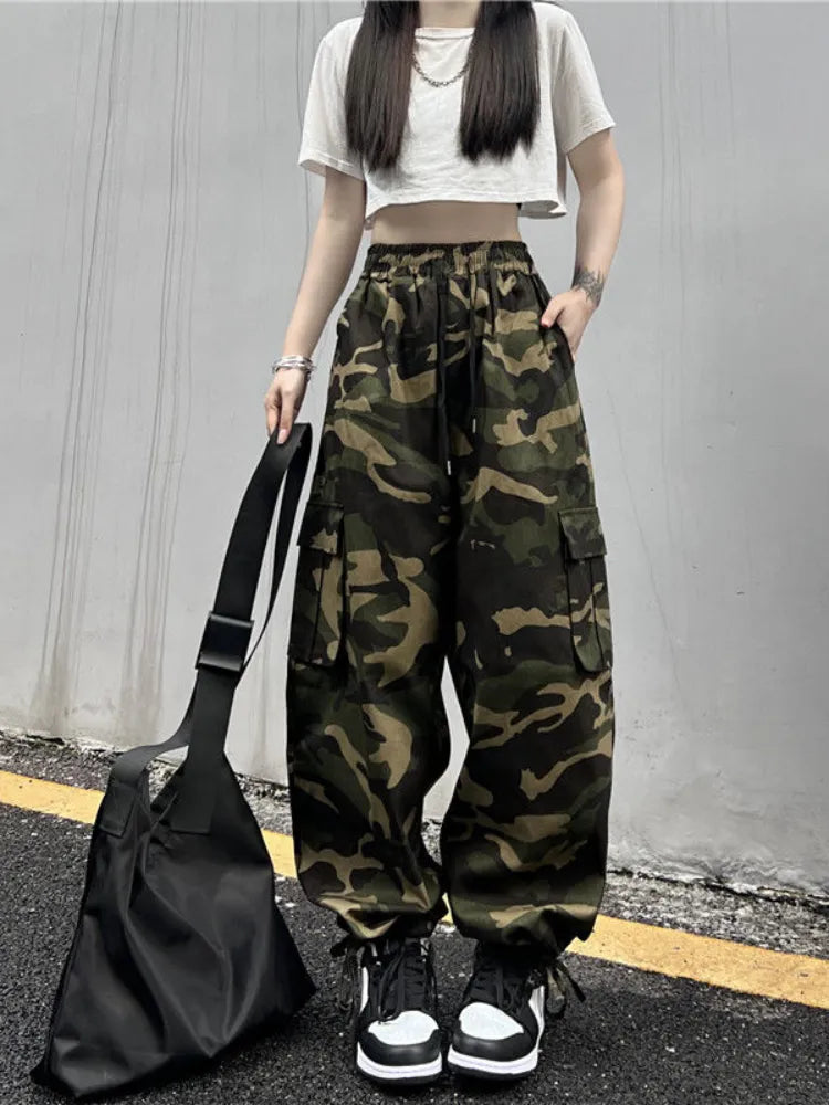 Urbaner Chic: Cargohosen im Military-Stil für Damen-Cargo Hose -