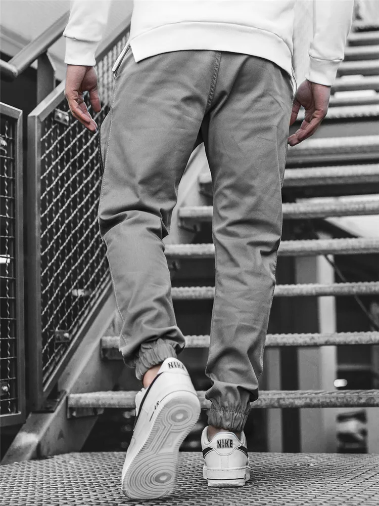 Hellgraue Jogger-Cargohose für Herren