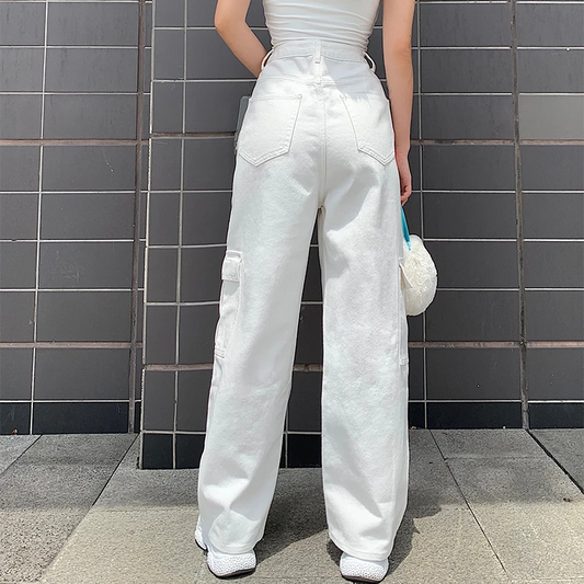 Eleganter Karottenschnitt: moderne Cargohose für Damen in Weiß-Cargo Hose - 3