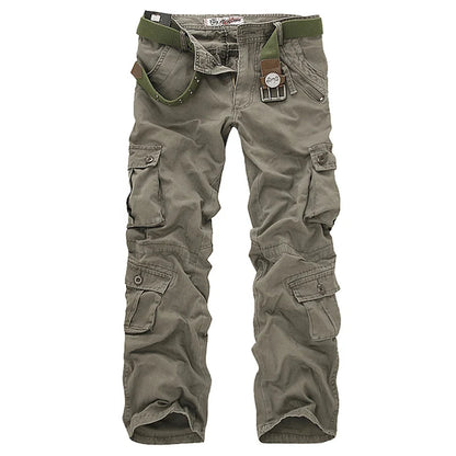 Abenteuer draußen mit unserer Camouflage-Cargohose!