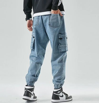 Herren Cargo-Jeans in Blau und Schwarz