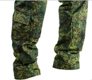 Robuste Outdoor-Mode: Camouflage-Cargohosen für Herren-215
