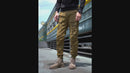 Urbaner Chic: Herren-Cargohose mit mehreren Taschen